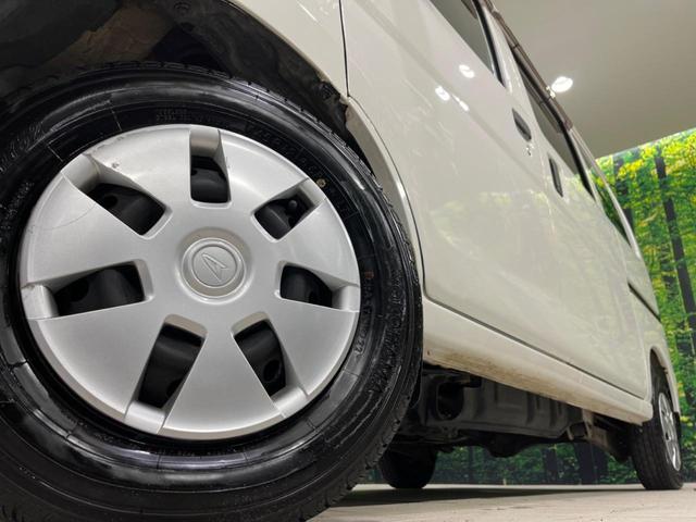 ハイゼットカーゴ クルーズ　禁煙車　５ＭＴ　純正オーディオ　キーレスエントリー　電動格納ミラー（13枚目）