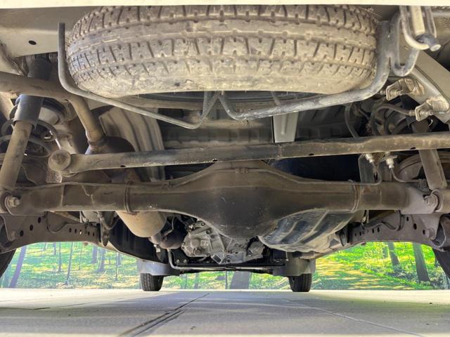 ハイゼットカーゴ クルーズ　禁煙車　５ＭＴ　純正オーディオ　キーレスエントリー　電動格納ミラー（19枚目）