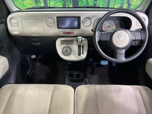 ミラココア ココアプラスＧ　純正ナビ　バックカメラ　禁煙車　ＣＤ　地デジ　シートリフター　フォグライト　スマートキー　アイドリングストップ　ヘッドライトレベライザー（2枚目）