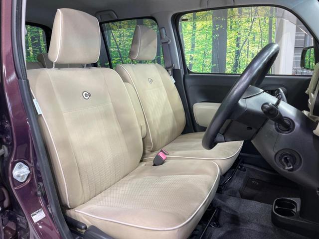 ミラココア ココアプラスＧ　純正ナビ　バックカメラ　禁煙車　ＣＤ　地デジ　シートリフター　フォグライト　スマートキー　アイドリングストップ　ヘッドライトレベライザー（8枚目）