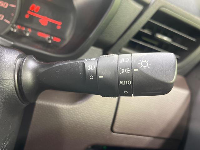 タンク Ｘ　Ｓ　純正ＳＤナビ　スマートアシストＩＩ　電動スライドドア　バックカメラ　禁煙車　オートライト　Ｂｌｕｅｔｏｏｔｈ再生（23枚目）