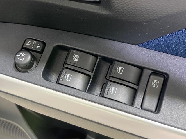 トール カスタムＧ　リミテッドＩＩ　ＳＡＩＩＩ　４ＷＤ　９インチナビ　両側電動スライドドア　全周囲カメラ　衝突被害軽減システム　ＬＥＤヘッド　シートヒーター　シートバックテーブル　ビルトインＥＴＣ　　オートハイビーム（55枚目）