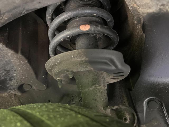 ヴェゼル ｅ：ＨＥＶ　Ｚ　４ＷＤ　純正９インチナビ　全周囲カメラ　衝突被害軽減システム　レーダークルーズ　禁煙車　パワーリアゲート　ハーフレザーシート　コーナーセンサー　スマートキー　ＬＥＤヘッド　ビルトインＥＴＣ（20枚目）