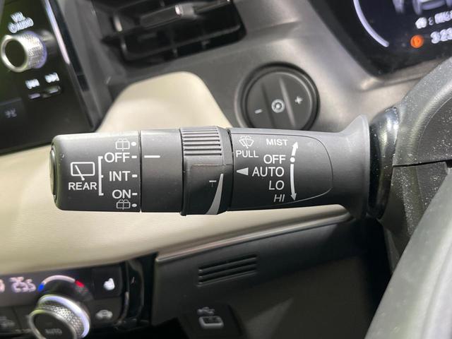 ヴェゼル ｅ：ＨＥＶ　Ｚ　４ＷＤ　純正９インチナビ　全周囲カメラ　衝突被害軽減システム　レーダークルーズ　禁煙車　パワーリアゲート　ハーフレザーシート　コーナーセンサー　スマートキー　ＬＥＤヘッド　ビルトインＥＴＣ（28枚目）