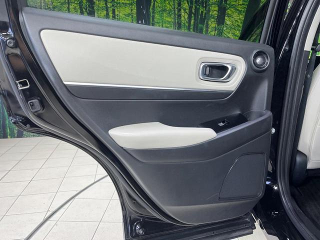 ヴェゼル ｅ：ＨＥＶ　Ｚ　４ＷＤ　純正９インチナビ　全周囲カメラ　衝突被害軽減システム　レーダークルーズ　禁煙車　パワーリアゲート　ハーフレザーシート　コーナーセンサー　スマートキー　ＬＥＤヘッド　ビルトインＥＴＣ（66枚目）