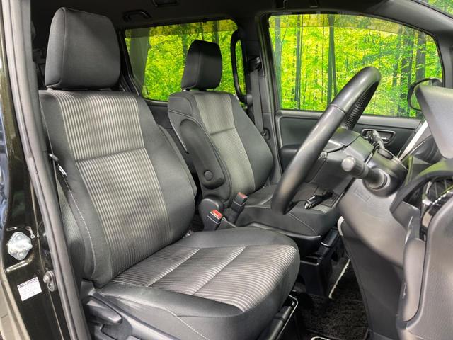 ヴォクシー ＺＳ　煌　純正１０．５インチナビ　両側電動スライドドア　寒冷地仕様　７人乗り　衝突軽減装置　禁煙車　バックカメラ　ＬＥＤヘッドライト　オートハイビーム　クルーズコントロール（8枚目）