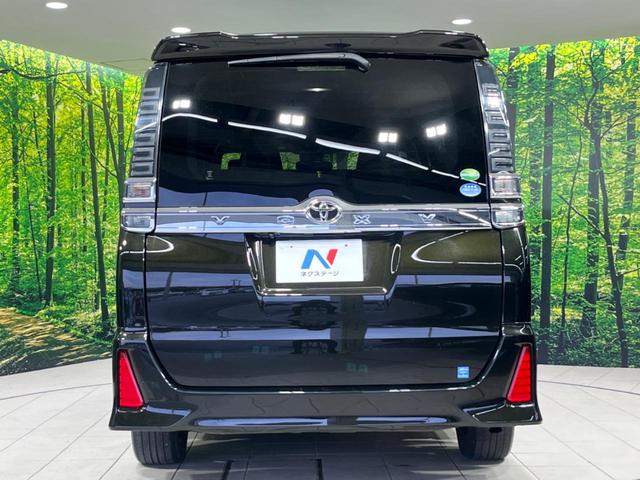 ヴォクシー ＺＳ　煌　純正１０．５インチナビ　両側電動スライドドア　寒冷地仕様　７人乗り　衝突軽減装置　禁煙車　バックカメラ　ＬＥＤヘッドライト　オートハイビーム　クルーズコントロール（15枚目）