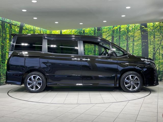 ヴォクシー ＺＳ　煌　純正１０．５インチナビ　両側電動スライドドア　寒冷地仕様　７人乗り　衝突軽減装置　禁煙車　バックカメラ　ＬＥＤヘッドライト　オートハイビーム　クルーズコントロール（63枚目）