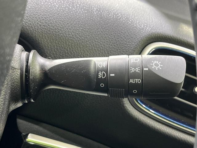 プリウス Aツーリングセレクション 4WD 全周囲カメラ 寒冷地仕様 衝突被害軽減システム レーダークルーズ 禁煙車 レザーシート パワーシート コーナーセンサー スマートキー LEDヘッド ビルトインETC オートハイビーム(28枚目)