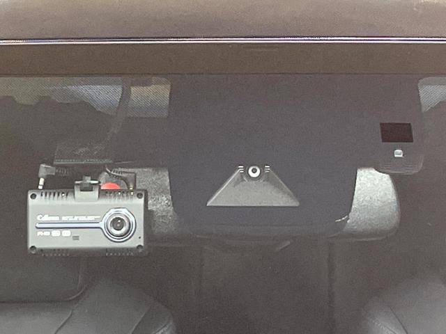 プリウス Aツーリングセレクション 4WD 全周囲カメラ 寒冷地仕様 衝突被害軽減システム レーダークルーズ 禁煙車 レザーシート パワーシート コーナーセンサー スマートキー LEDヘッド ビルトインETC オートハイビーム(41枚目)