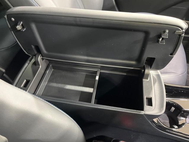 プリウス Aツーリングセレクション 4WD 全周囲カメラ 寒冷地仕様 衝突被害軽減システム レーダークルーズ 禁煙車 レザーシート パワーシート コーナーセンサー スマートキー LEDヘッド ビルトインETC オートハイビーム(48枚目)