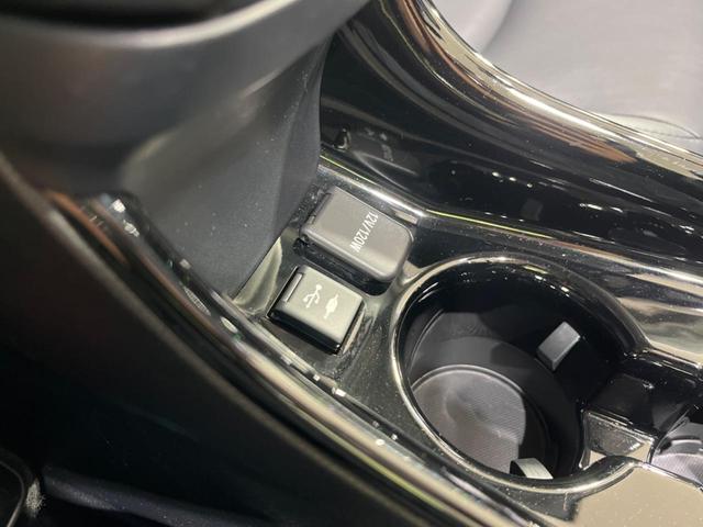 プリウス Aツーリングセレクション 4WD 全周囲カメラ 寒冷地仕様 衝突被害軽減システム レーダークルーズ 禁煙車 レザーシート パワーシート コーナーセンサー スマートキー LEDヘッド ビルトインETC オートハイビーム(50枚目)