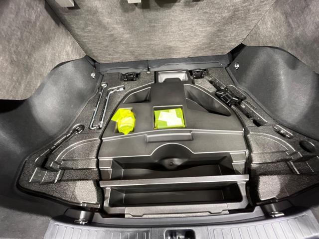 プリウス Aツーリングセレクション 4WD 全周囲カメラ 寒冷地仕様 衝突被害軽減システム レーダークルーズ 禁煙車 レザーシート パワーシート コーナーセンサー スマートキー LEDヘッド ビルトインETC オートハイビーム(67枚目)