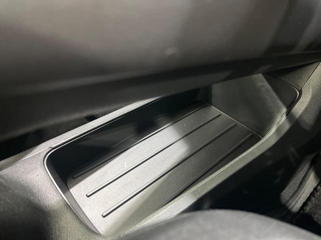 ノート Ｘ　衝突被害軽減システム　純正９インチナビ　全周囲カメラ　寒冷地仕様　ＬＥＤヘッドライト　ブラインドスポットモニター　シートヒーター　コーナーセンサー　スマートキー　オートハイビーム（40枚目）