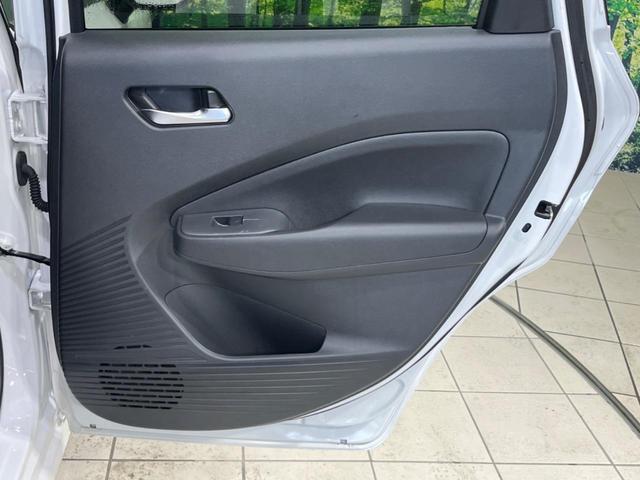 ノート Ｘ　衝突被害軽減システム　純正９インチナビ　全周囲カメラ　寒冷地仕様　ＬＥＤヘッドライト　ブラインドスポットモニター　シートヒーター　コーナーセンサー　スマートキー　オートハイビーム（50枚目）