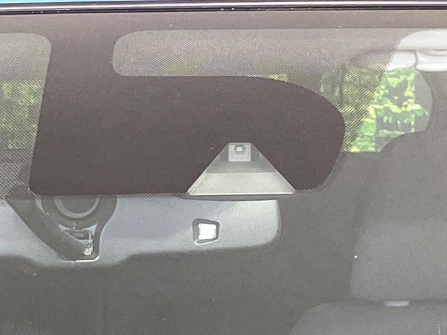 ノート X 全周囲カメラ 7インチナビ 衝突被害軽減システム 禁煙車 コーナーセンサー スマートキー Bluetooth CD DVD再生 フルセグ(4枚目)