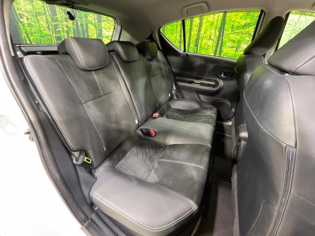 アクア Ｇ　Ｇ’ｓ　純正７インチナビ　バックカメラ　禁煙車　ハーフレザーシート　ＬＥＤヘッド　ＥＴＣ　純正１７インチアルミホイール　オートエアコン　Ｂｌｕｅｔｏｏｔｈ再生　フルセグ　ＬＥＤフォグ（9枚目）