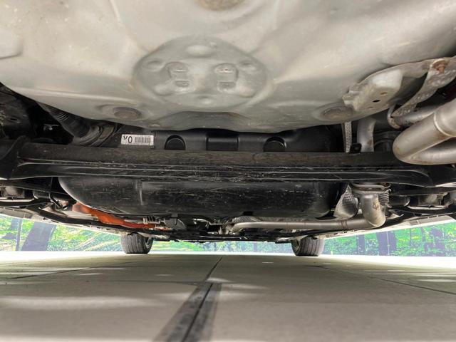 アクア Ｇ　Ｇ’ｓ　純正７インチナビ　バックカメラ　禁煙車　ハーフレザーシート　ＬＥＤヘッド　ＥＴＣ　純正１７インチアルミホイール　オートエアコン　Ｂｌｕｅｔｏｏｔｈ再生　フルセグ　ＬＥＤフォグ（19枚目）