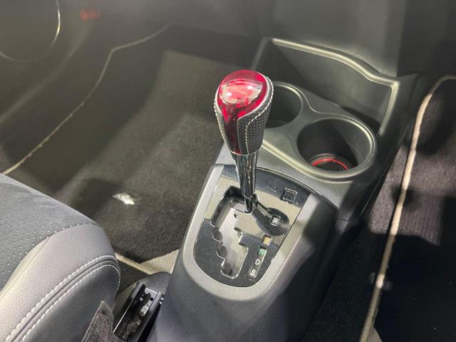 アクア Ｇ　Ｇ’ｓ　純正７インチナビ　バックカメラ　禁煙車　ハーフレザーシート　ＬＥＤヘッド　ＥＴＣ　純正１７インチアルミホイール　オートエアコン　Ｂｌｕｅｔｏｏｔｈ再生　フルセグ　ＬＥＤフォグ（29枚目）