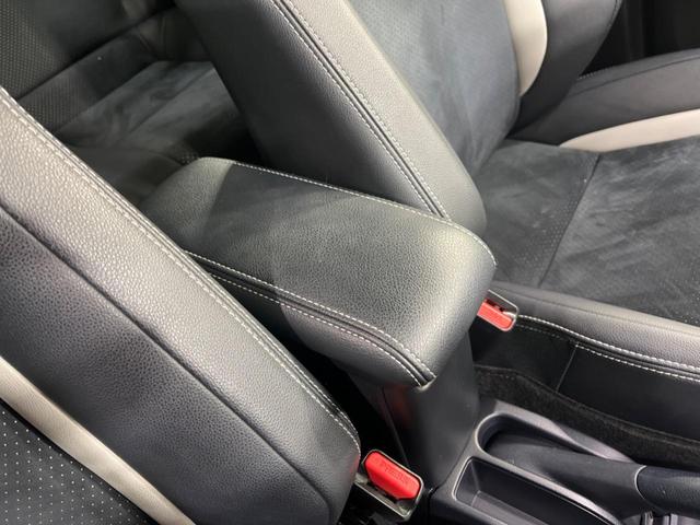 アクア Ｇ　Ｇ’ｓ　純正７インチナビ　バックカメラ　禁煙車　ハーフレザーシート　ＬＥＤヘッド　ＥＴＣ　純正１７インチアルミホイール　オートエアコン　Ｂｌｕｅｔｏｏｔｈ再生　フルセグ　ＬＥＤフォグ（42枚目）