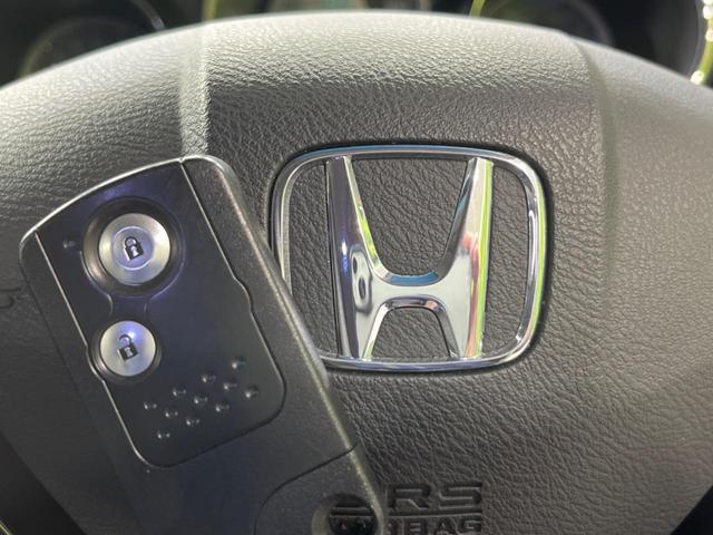 フィットシャトルハイブリッド ハイブリッド　クールエディション　ＳＤナビ　バックカメラ　寒冷地仕様　禁煙車　ハーフレザーシート　ＬＥＤヘッド　クルコン　純正１５インチアルミ　オートライト　デュアルエアコン　Ｂｌｕｅｔｏｏｔｈ　ＣＤ　ＤＶＤ再生　フルセグ（8枚目）