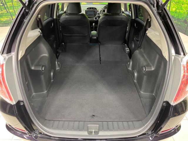 フィットシャトルハイブリッド ハイブリッド　クールエディション　ＳＤナビ　バックカメラ　寒冷地仕様　禁煙車　ハーフレザーシート　ＬＥＤヘッド　クルコン　純正１５インチアルミ　オートライト　デュアルエアコン　Ｂｌｕｅｔｏｏｔｈ　ＣＤ　ＤＶＤ再生　フルセグ（11枚目）