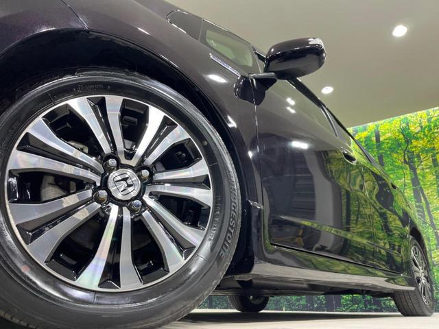 フィットシャトルハイブリッド ハイブリッド　クールエディション　ＳＤナビ　バックカメラ　寒冷地仕様　禁煙車　ハーフレザーシート　ＬＥＤヘッド　クルコン　純正１５インチアルミ　オートライト　デュアルエアコン　Ｂｌｕｅｔｏｏｔｈ　ＣＤ　ＤＶＤ再生　フルセグ（14枚目）