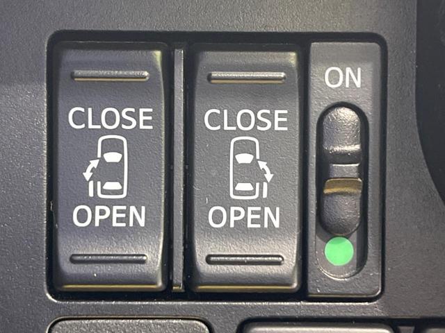 ルーミー Ｇ　両側電動ドア　純正７インチナビ　バックカメラ　禁煙車　スマートキー　ＬＥＤヘッド　ビルトインＥＴＣ　クルーズコントロール　純正１５インチアルミ　オートライト　オートエアコン　Ｂｌｕｅｔｏｏｔｈ（3枚目）