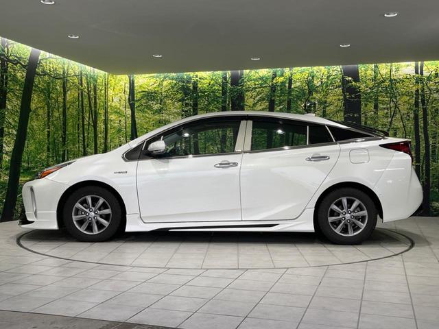 プリウス Ａ　純正１１インチナビ　サンルーフ　衝突軽減システム　ブラインドスポットモニター　ヘッドアップディスプレイ　車線逸脱警告　ＬＥＤヘッドライト　バックカメラ　パワーシート（58枚目）