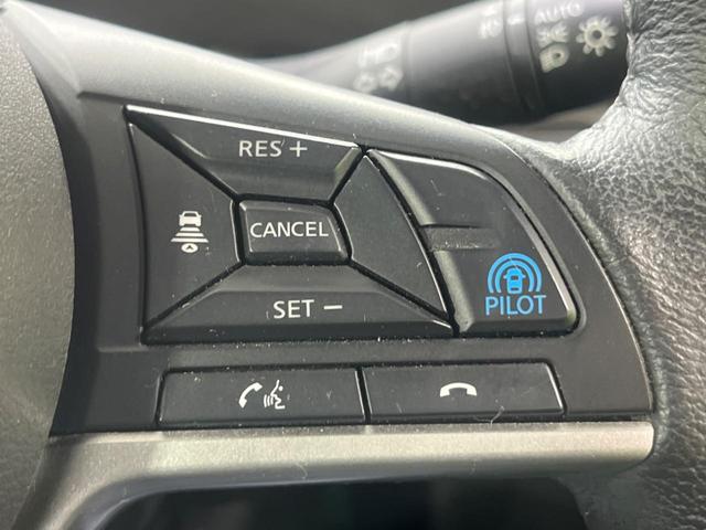 �y�v���p�C���b�g�z�������H�ł̒��������s���y�ɁI�I�a�؎��Ə��񑖍s�̃V�[���ŁA�A�N�Z���E�u���[�L�E�X�e�A�����O�������Ő��䂵�A�������^�]�̕��S���y�����Ă���܂���