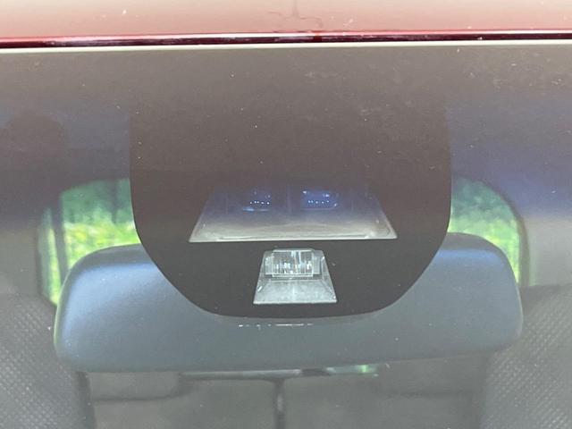 �y�V�e�B�u���[�L�A�N�e�B�u�V�X�e���z�ᑬ���s���ɑO���̎ԗ�����F�����A�Փ˂������Ȏ��͌x��ƃu���[�L�ŏՓˉ���Ɣ�Q�y�����A�V�X�g�B�����S�Ƀh���C�u�����y���݂��������܂��B