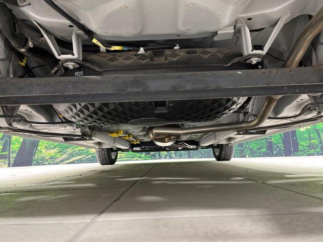 ムーヴキャンバス Ｇメイクアップリミテッド　ＳＡＩＩＩ　衝突軽減システム　両側電動スライドドア　寒冷地仕様　禁煙車　全周囲カメラ　７インチナビ　シートヒーター　ＬＥＤヘッドライト　オートハイビーム　オートエアコン　Ｂｌｕｅｔｏｏｔｈ再生　フルセグＴＶ（19枚目）