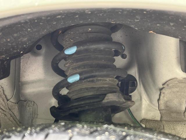 ムーヴキャンバス Ｇメイクアップリミテッド　ＳＡＩＩＩ　衝突軽減システム　両側電動スライドドア　寒冷地仕様　禁煙車　全周囲カメラ　７インチナビ　シートヒーター　ＬＥＤヘッドライト　オートハイビーム　オートエアコン　Ｂｌｕｅｔｏｏｔｈ再生　フルセグＴＶ（20枚目）