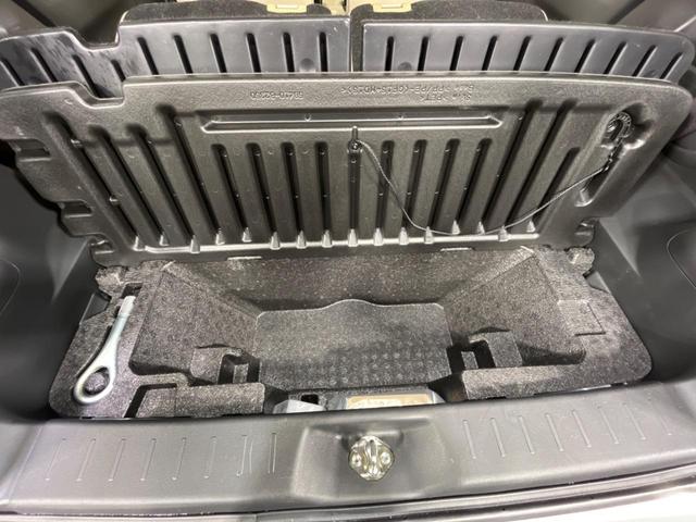 ムーヴキャンバス Ｇメイクアップリミテッド　ＳＡＩＩＩ　衝突軽減システム　両側電動スライドドア　寒冷地仕様　禁煙車　全周囲カメラ　７インチナビ　シートヒーター　ＬＥＤヘッドライト　オートハイビーム　オートエアコン　Ｂｌｕｅｔｏｏｔｈ再生　フルセグＴＶ（49枚目）