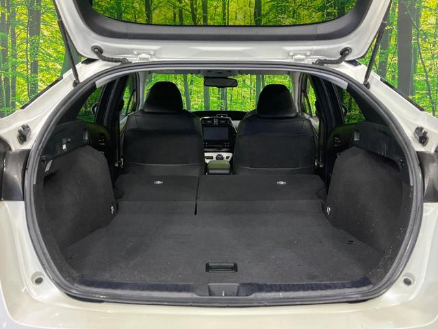 プリウス Ａプレミアム　モデリスタエアロ　衝突軽減システム　４ＷＤ　純正９インチナビ　寒冷地仕様　合皮シート　パワーシート　ブラインドスポットモニター　ヘッドアップディスプレイ　ＬＥＤヘッドライト　Ｂｌｕｅｔｏｏｔｈ再生（13枚目）