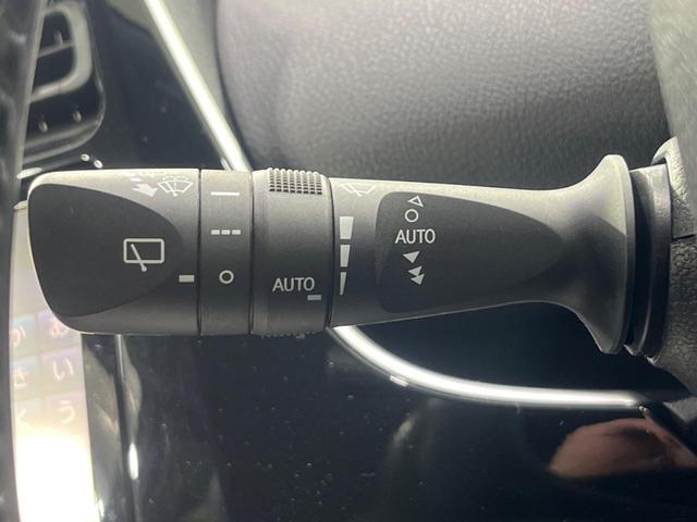 プリウス Ａプレミアム　モデリスタエアロ　衝突軽減システム　４ＷＤ　純正９インチナビ　寒冷地仕様　合皮シート　パワーシート　ブラインドスポットモニター　ヘッドアップディスプレイ　ＬＥＤヘッドライト　Ｂｌｕｅｔｏｏｔｈ再生（29枚目）