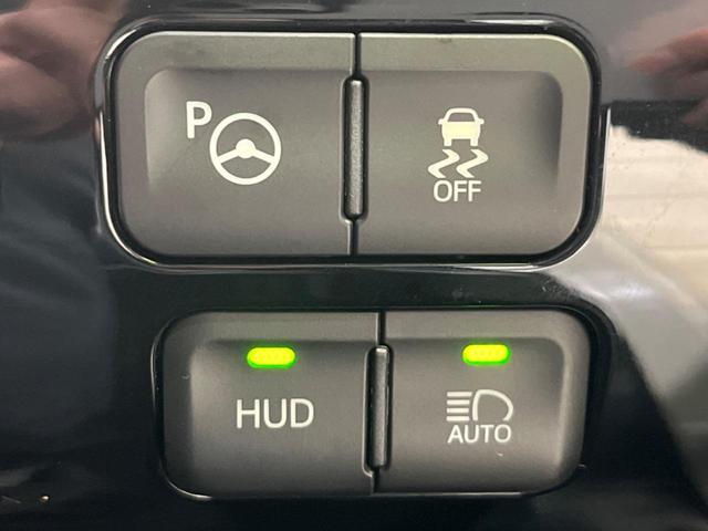 プリウス Ａプレミアム　モデリスタエアロ　衝突軽減システム　４ＷＤ　純正９インチナビ　寒冷地仕様　合皮シート　パワーシート　ブラインドスポットモニター　ヘッドアップディスプレイ　ＬＥＤヘッドライト　Ｂｌｕｅｔｏｏｔｈ再生（38枚目）