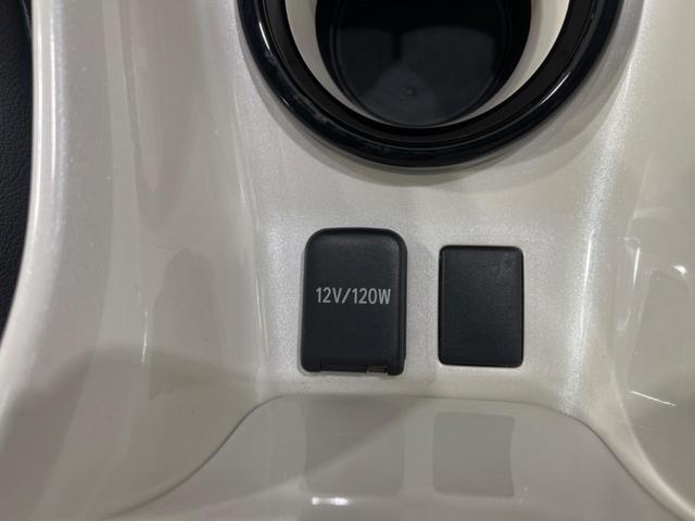 プリウス Ａプレミアム　モデリスタエアロ　衝突軽減システム　４ＷＤ　純正９インチナビ　寒冷地仕様　合皮シート　パワーシート　ブラインドスポットモニター　ヘッドアップディスプレイ　ＬＥＤヘッドライト　Ｂｌｕｅｔｏｏｔｈ再生（41枚目）