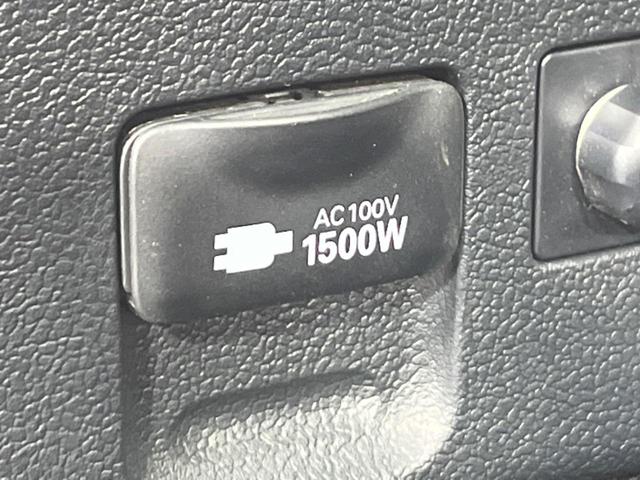 プリウス Ａプレミアム　モデリスタエアロ　衝突軽減システム　４ＷＤ　純正９インチナビ　寒冷地仕様　合皮シート　パワーシート　ブラインドスポットモニター　ヘッドアップディスプレイ　ＬＥＤヘッドライト　Ｂｌｕｅｔｏｏｔｈ再生（42枚目）