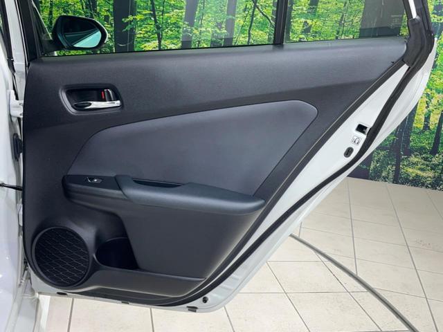 プリウス Ａプレミアム　モデリスタエアロ　衝突軽減システム　４ＷＤ　純正９インチナビ　寒冷地仕様　合皮シート　パワーシート　ブラインドスポットモニター　ヘッドアップディスプレイ　ＬＥＤヘッドライト　Ｂｌｕｅｔｏｏｔｈ再生（58枚目）