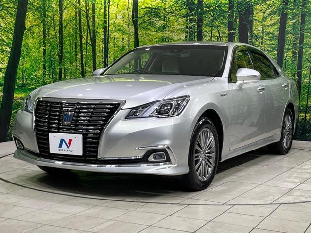 クラウンハイブリッド ロイヤルサルーン　Ｆｏｕｒ　４ＷＤ　衝突被害軽減システム　純正８インチナビ　禁煙車　オプション１７インチアルミホイール　レーダークルーズ　シートヒーター　パワーシート　ＬＥＤヘッド　Ｂｌｕｅｔｏｏｔｈ再生（56枚目）