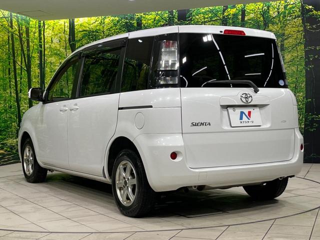 シエンタ Ｘ　７人乗り　４ＷＤ　禁煙車　ＣＤ　ベージュインテリア　パワーウィンドウ　電動格納ミラー　ヘッドライトレベライザー　ウィンカーミラー（46枚目）