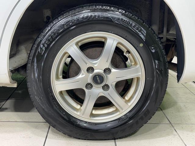 シエンタ Ｘ　７人乗り　４ＷＤ　禁煙車　ＣＤ　ベージュインテリア　パワーウィンドウ　電動格納ミラー　ヘッドライトレベライザー　ウィンカーミラー（48枚目）