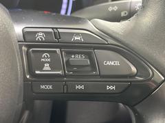 �ڥ졼�������롼������ȥ�����۹�®ƻϩ�Ǥ�Ĺ��Υ���Ԥ��ڤˡ�����ư��®�٤��ݤĥ��롼������ȥ����뤬�����ͷڸ������ƥ��Ϣ�Ȥ��������μ�ξ���Τ��Ƽִ֤��ݤĤ褦��®��Ĵ�ᤷ�Ƥ���ޤ����� 3