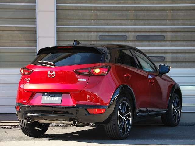 CX-3 1.5 15S ビビッド モノトーン 4WD ・ブラックキャビン/シグネチャーウイング((2枚目)