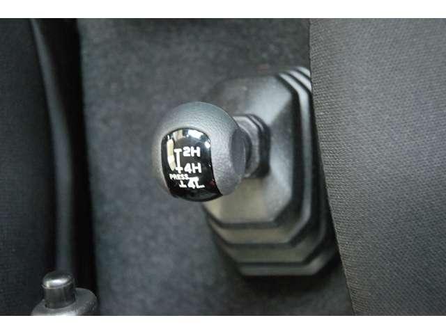 ジムニー ６６０　ＸＬ　４ＷＤ（9枚目）