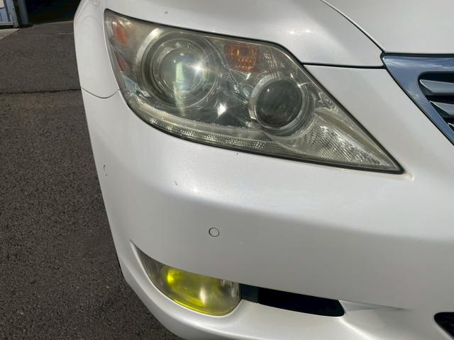 ＬＳ ＬＳ４６０　バージョンＣ　Ｉパッケージ　純正ＨＤＤナビ　バックカメラ　サンルーフ　フルセグＴＶ　ＨＩＤオートライト　エアシート　ＤＶＤ　ドアクルーザー　純正１８インチアルミホイール　リアシートヒーター　クルコン（25枚目）
