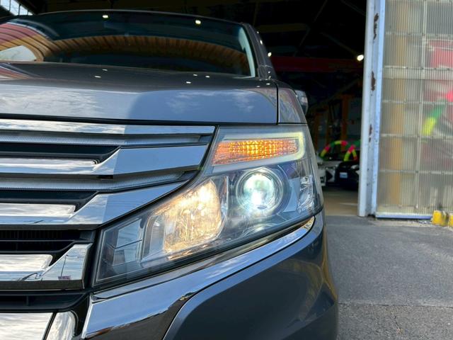 ステップワゴンスパーダ Ｚ　クールスピリット　禁煙車　純正９インチナビ　両側パワースライド　バックカメラ　ＨＩＤオートライト　ハーフレザーシート　クルーズコントロール　ＥＴＣ　パドルシフト　アイドリングストップ　純正アルミホイール（35枚目）