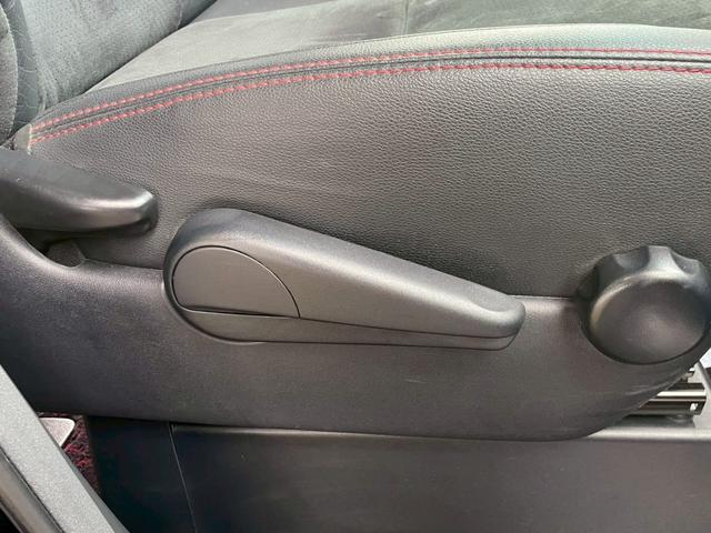 ヴェルファイア 2.4Z ゴールデンアイズ 純正HDDナビ CD DVD フルセグTV Bluetooth バックカメラ 両側パワースライドドア Wサンルーフ オートHIDライト クルコン パワーバックドア ETC ステアリングスイッチ(25枚目)