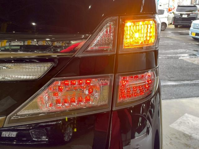 ヴェルファイア 2.4Z ゴールデンアイズ 純正HDDナビ CD DVD フルセグTV Bluetooth バックカメラ 両側パワースライドドア Wサンルーフ オートHIDライト クルコン パワーバックドア ETC ステアリングスイッチ(58枚目)